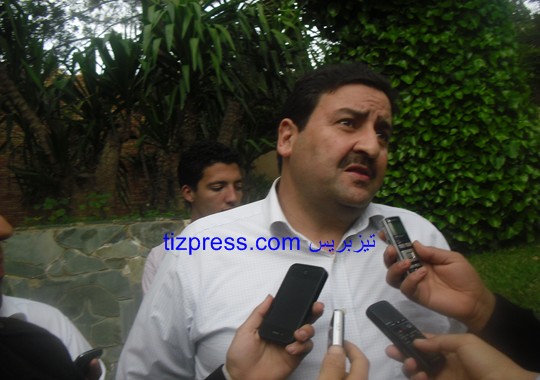 عبد الصمد قيوح يكذب ما تداولته بعض المنابر الإعلامية عبد الصمد قيوح يكذب ما تداولته بعض المنابر الإعلامية